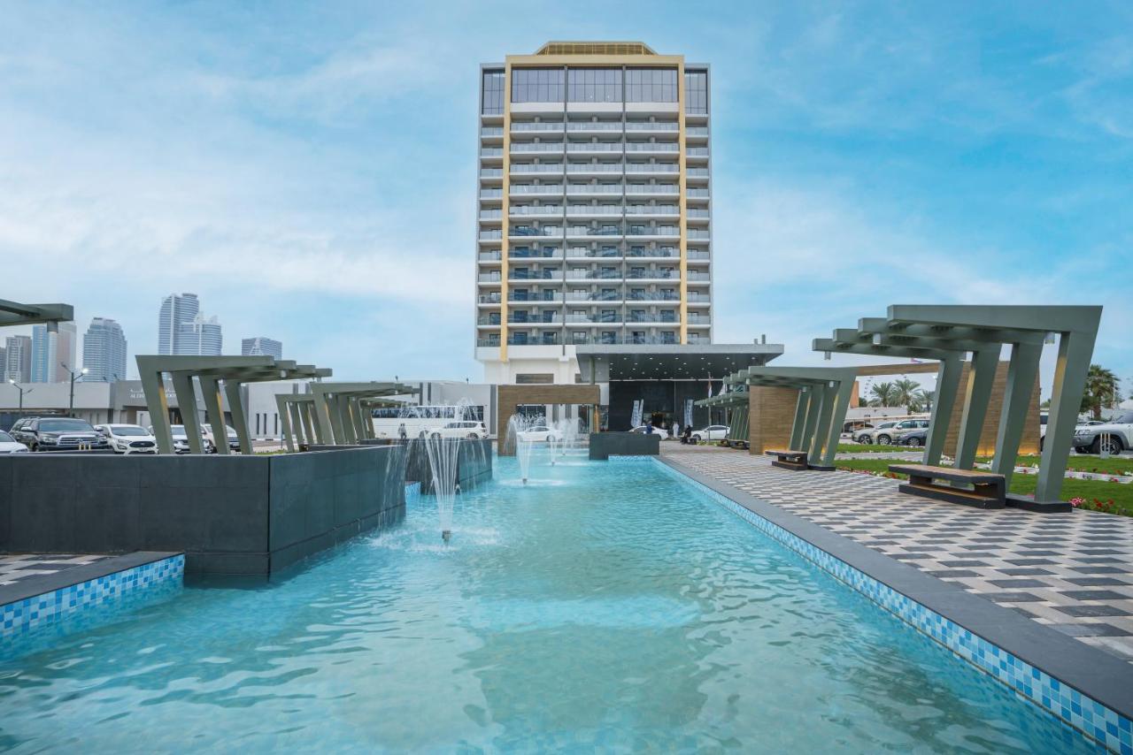 Hotel Holiday International Szardża Zewnętrze zdjęcie